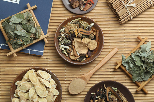 4 Ways Chinese Herbs Improve Immunity and Well-Being